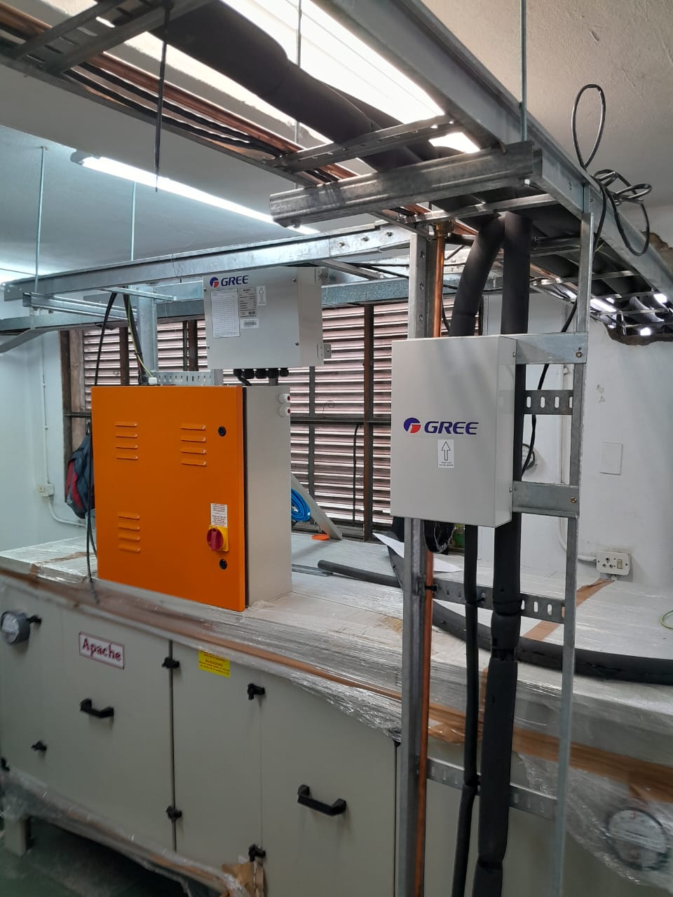 Pholosong Hospital Theatres Ventilation — Image 3